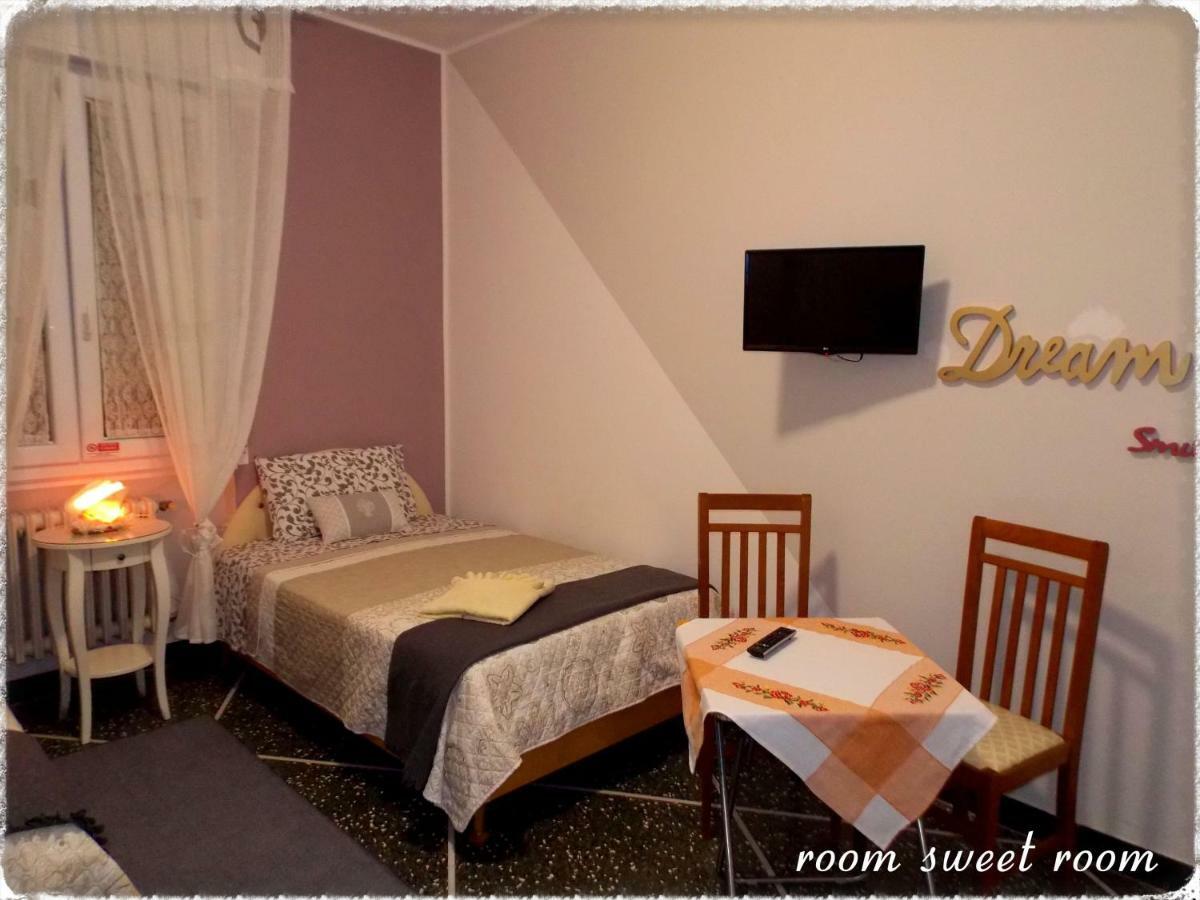 Room Sweet Room Bologna Exterior foto