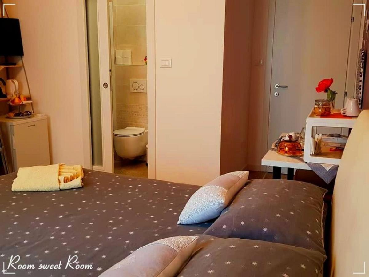 Room Sweet Room Bologna Exterior foto