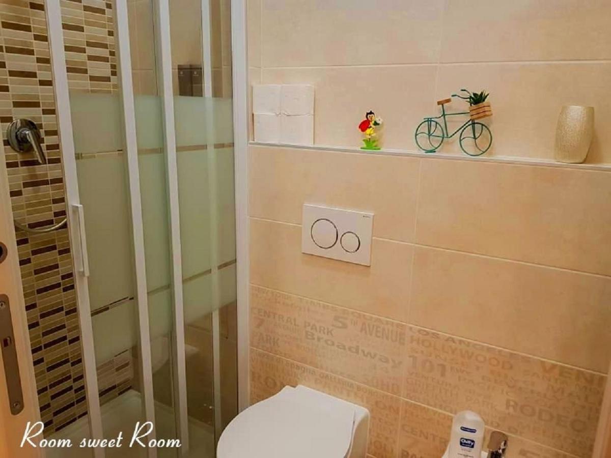 Room Sweet Room Bologna Exterior foto
